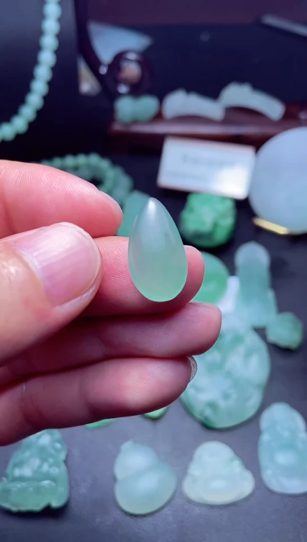 未镶嵌定制翡翠a货翡翠