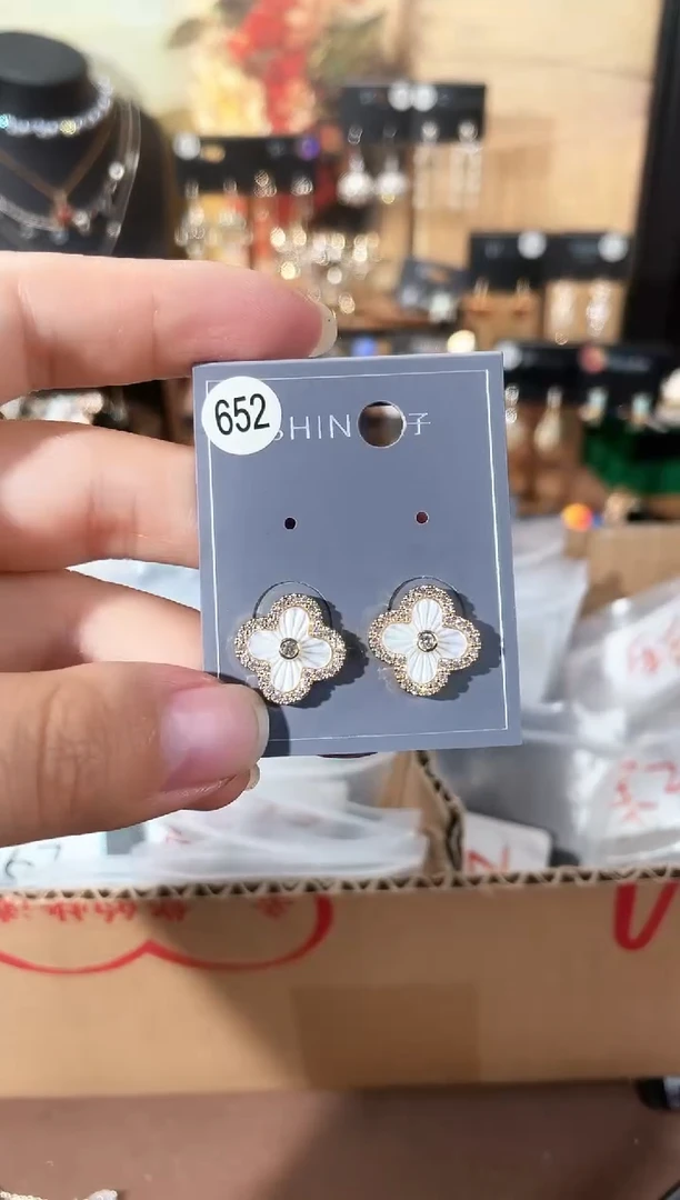 合金925银锆石萱652
