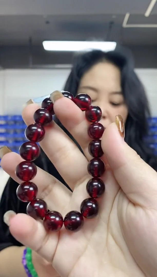 【闪购商品】血珀裸石未镶嵌多样性发其一颜色微差