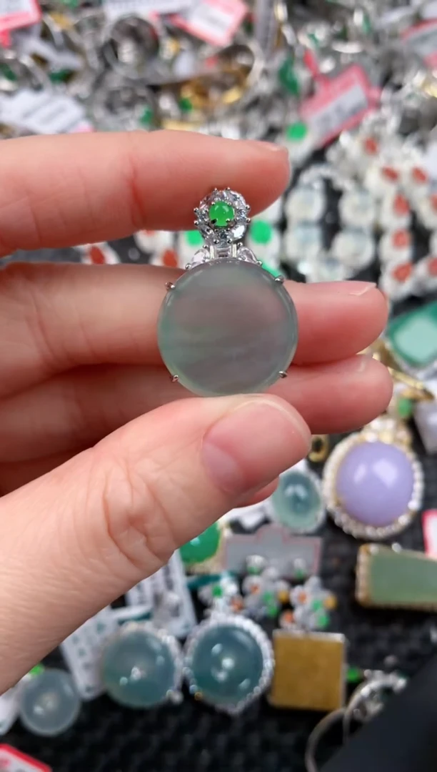 银S925镶嵌戒指翡翠乔***u555       2