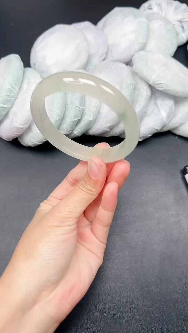 精品手镯，一物一拍Z038