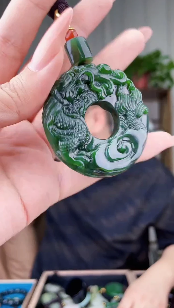 未镶嵌和田玉挂件拍一发一，多样性发货！