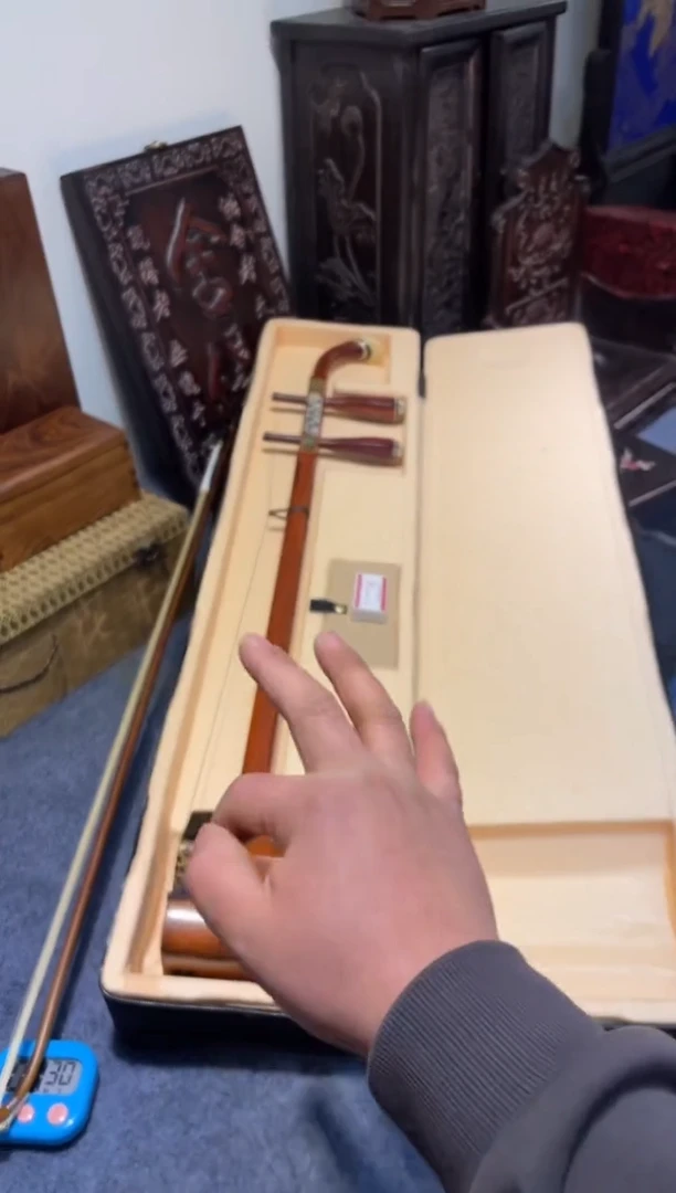 【闪购商品】贡木木雕1111111111111二胡