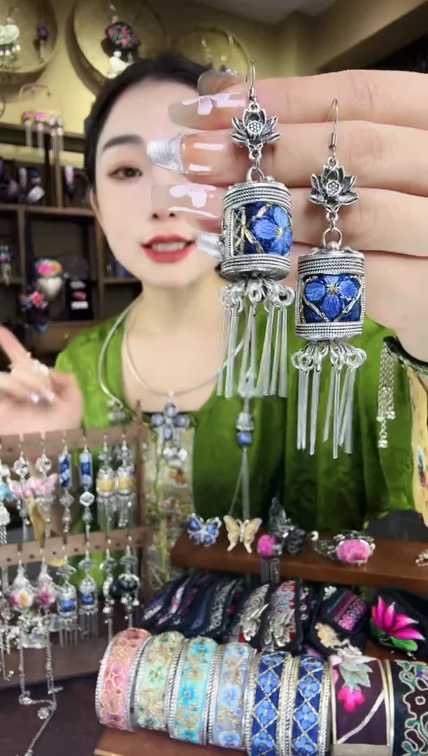 刺绣非遗刺绣民族风耳环