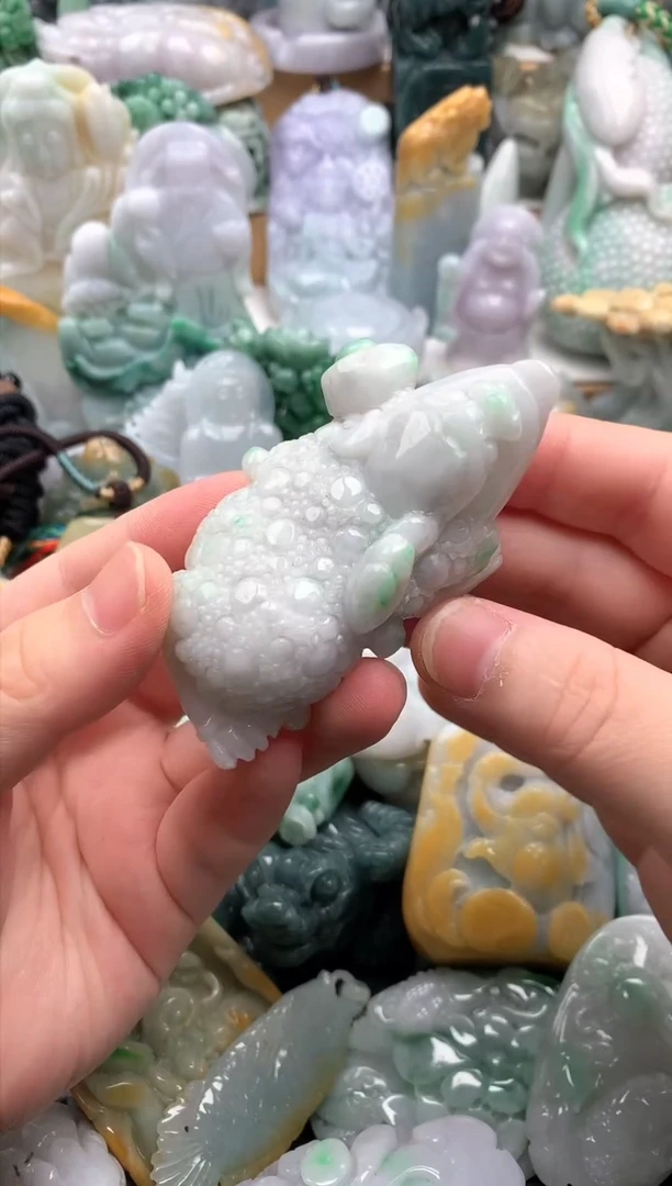 吊坠(不含链)未镶嵌翡翠1