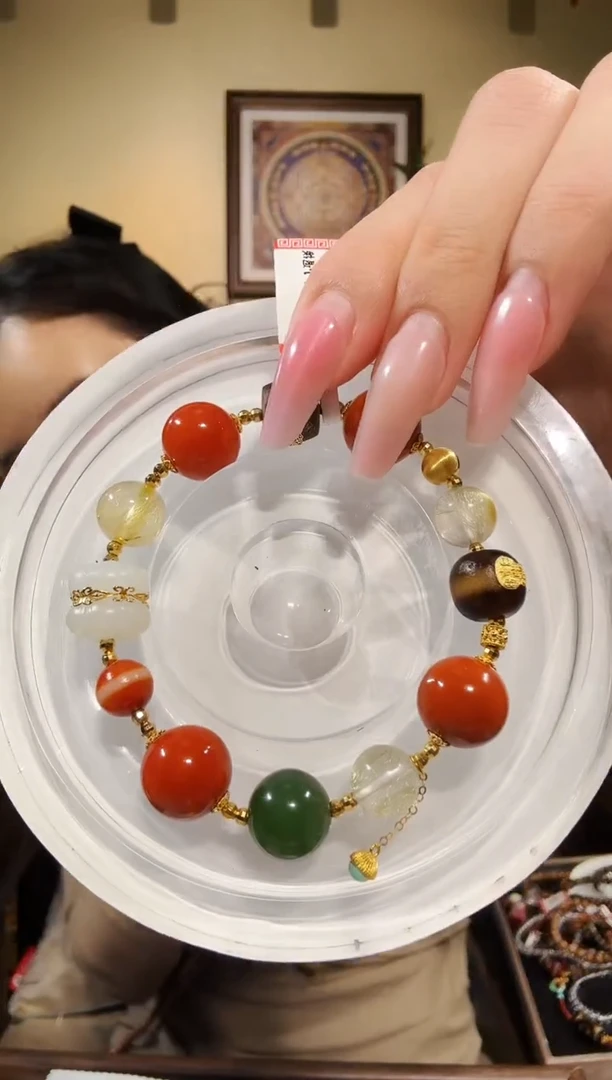 未镶嵌手链和田玉手链