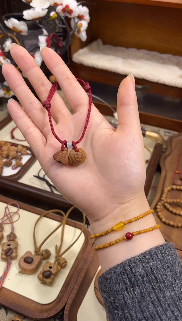 手串桃核【桃缘行】红绳「福气莲莲」桃木桃核辟、挡、驱、护可以调节