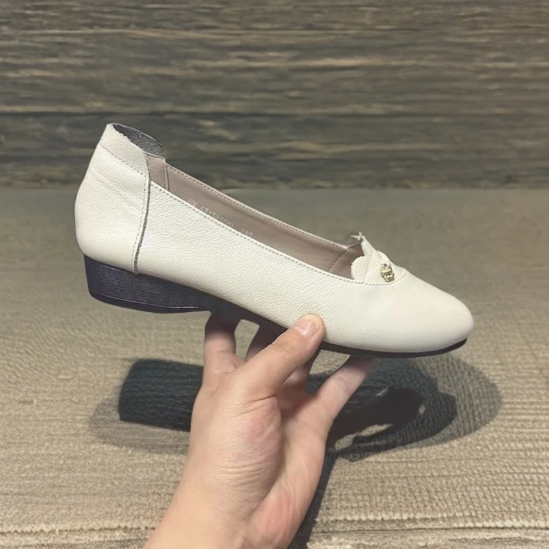 休闲春季坡跟浅口单鞋乐福鞋低跟豆豆鞋皮鞋