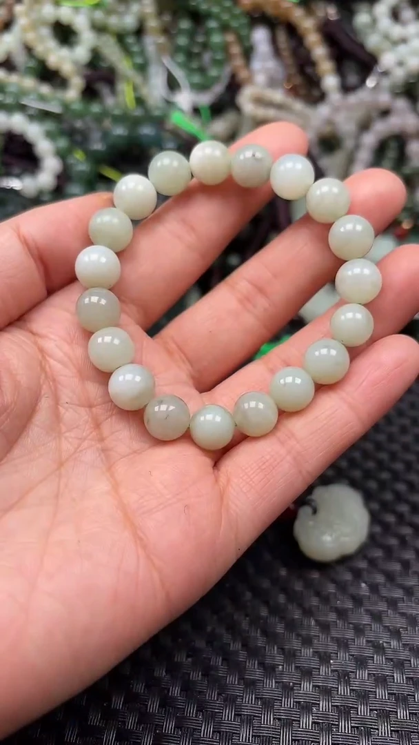 【闪购商品】和田玉颈饰未镶嵌1