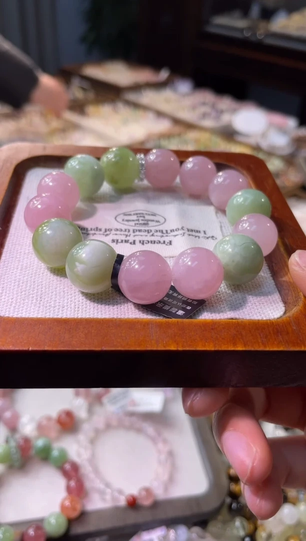 未镶嵌手串水晶粉绿