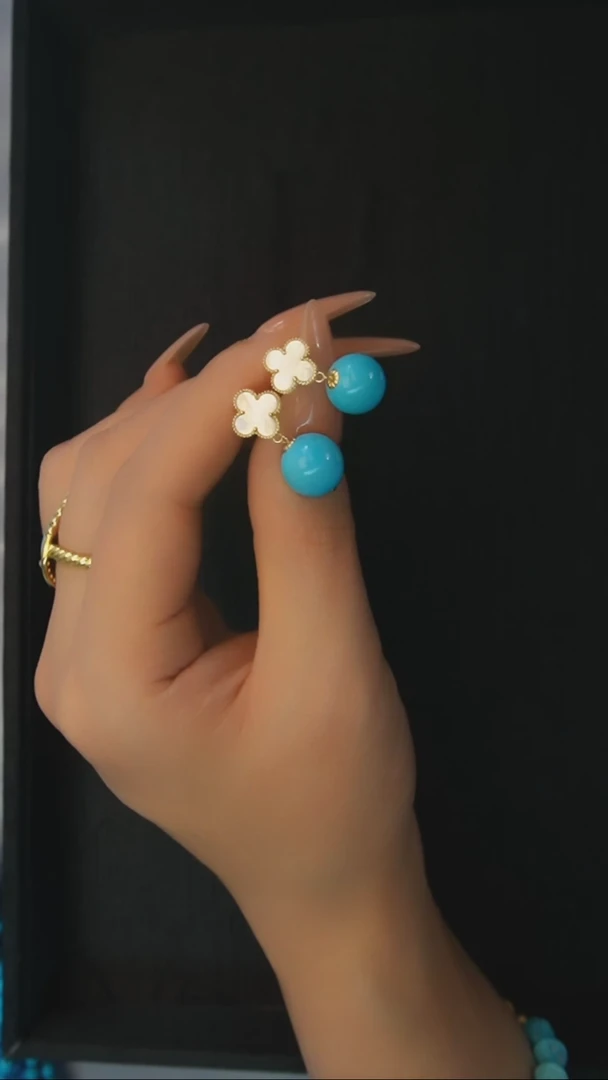 【闪购商品】绿松石耳钉18K金镶嵌发货一件