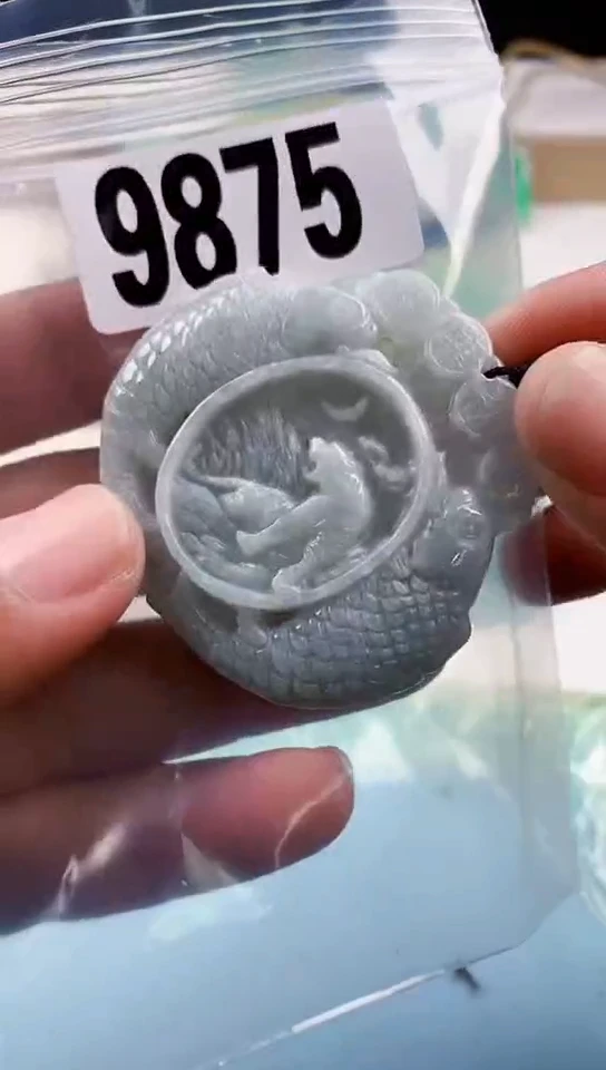 【闪购商品】翡翠挂件未镶嵌天然翡翠吊坠挂件