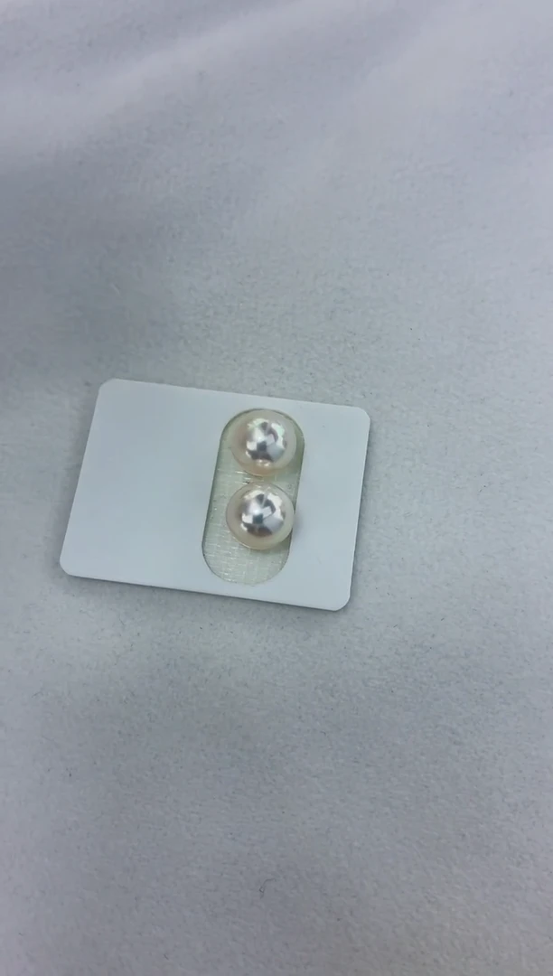 18K金镶嵌耳饰海水珍珠9-9.5素钉