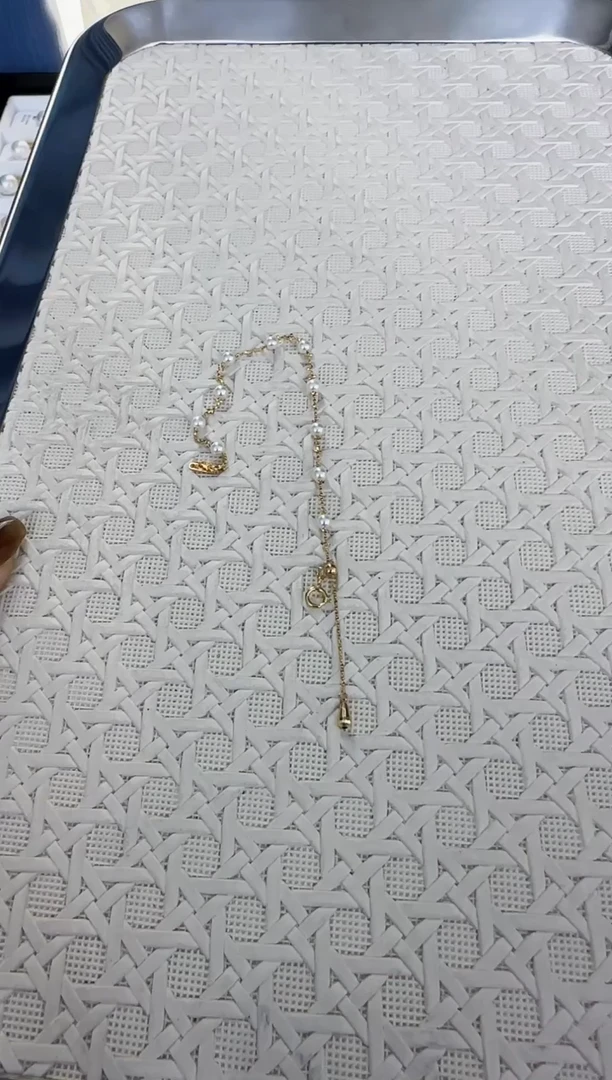 【闪购商品】海水珍珠手链18K金镶嵌满天星手链