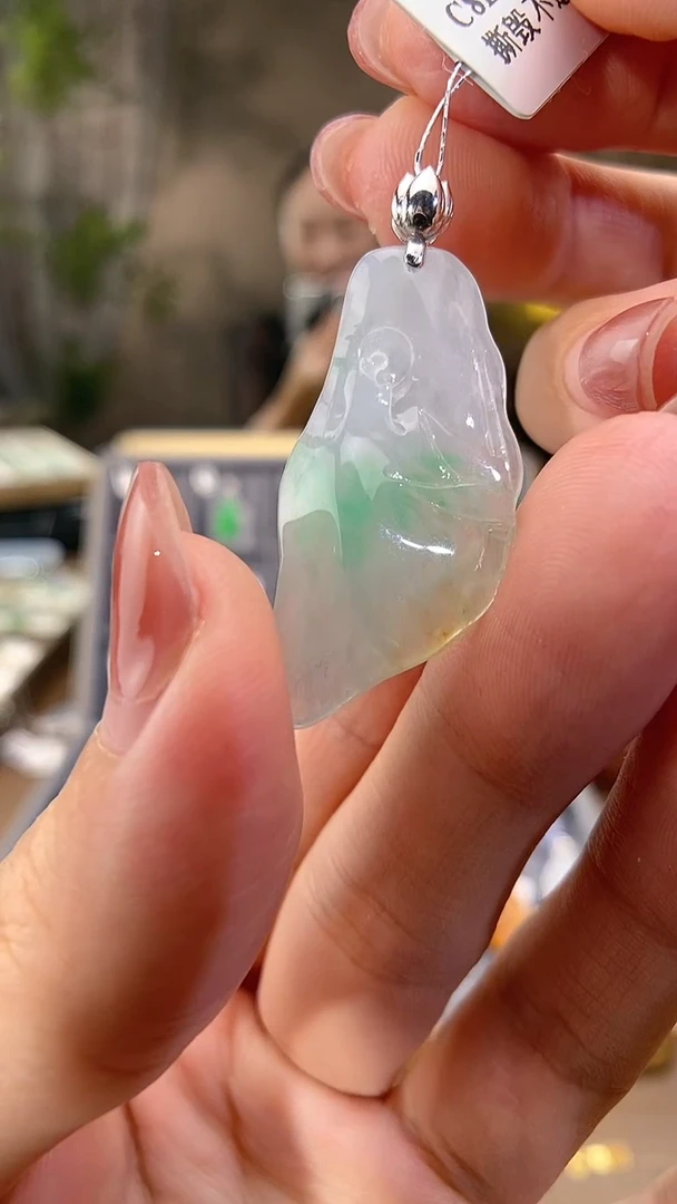 吊坠(不含链)18K金镶嵌翡翠翡翠