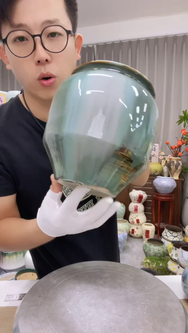 陶瓷花盆 8.14   微瑕  底部多釉