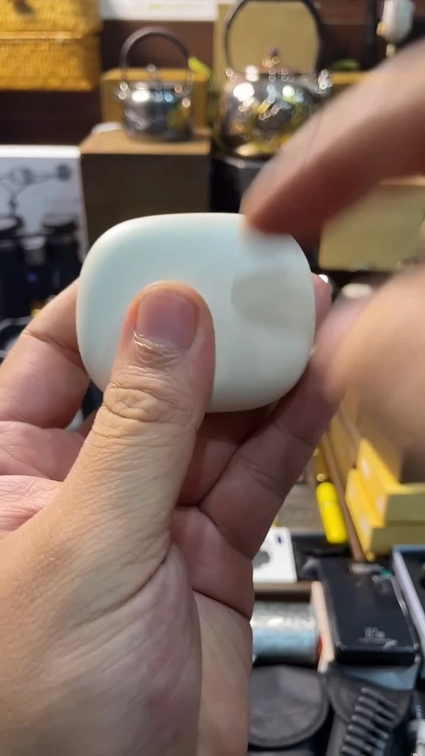 瓷片闪购商品 如图所示