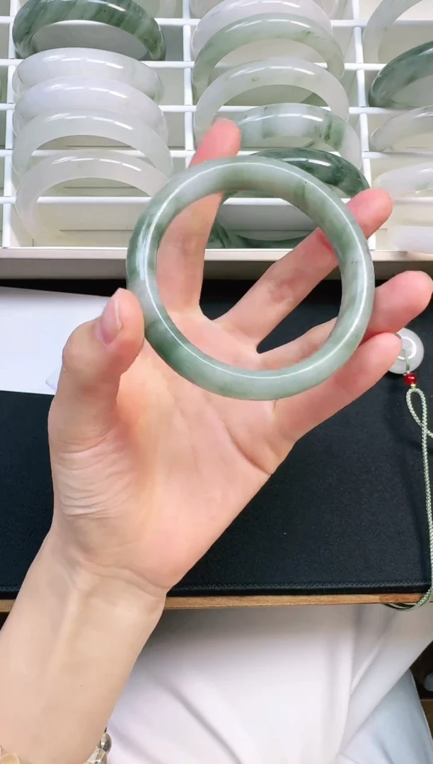 未镶嵌手镯石英质玉6-57/58