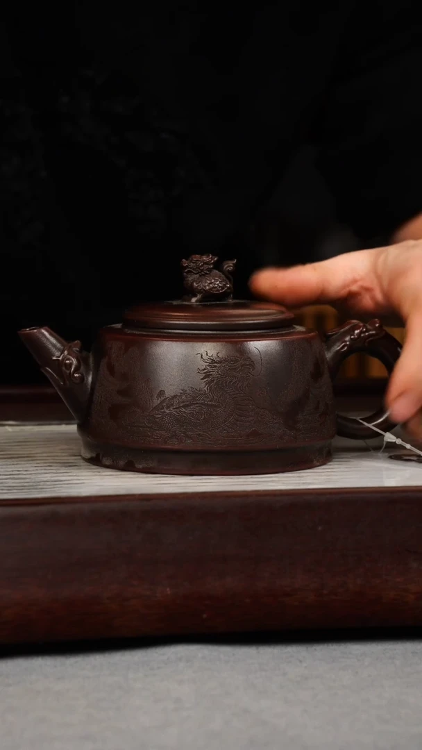 【闪购商品】紫砂茶壶古乌泥 龙龟壶 刻绘