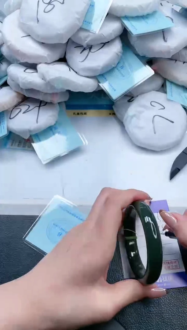 【闪购商品】和田玉手镯未镶嵌20V358-56