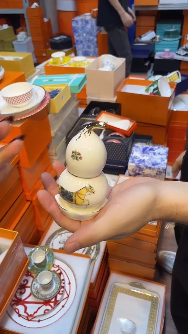 杯鸿辉家品牌瓷器，京东包邮！