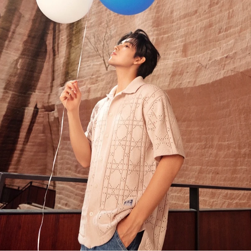 未使用 DIOR/迪奥 EW0349 24款 杏粉色镂空针织棉质短袖衬衫 M码