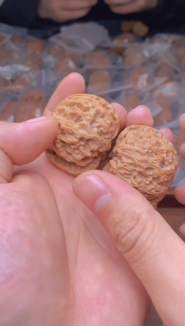 【闪购商品】文玩核桃把件G211号41尺苹果