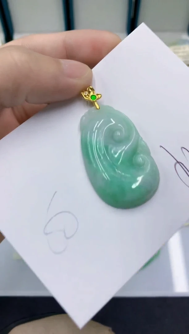 颈饰未镶嵌翡翠翡翠
