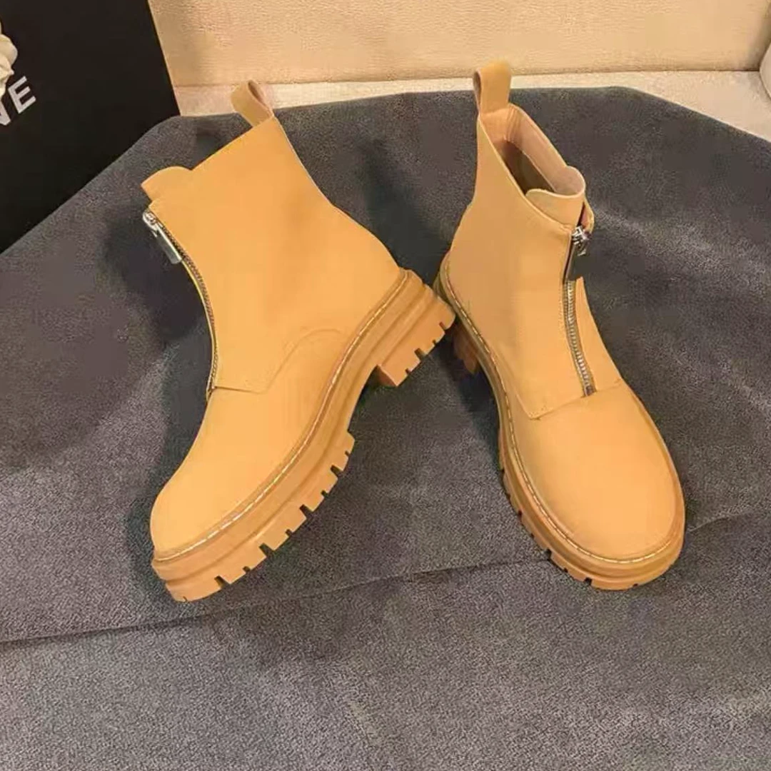 55-23    女低跟中跟厚款轻职风马丁靴厚底秋季烟筒靴