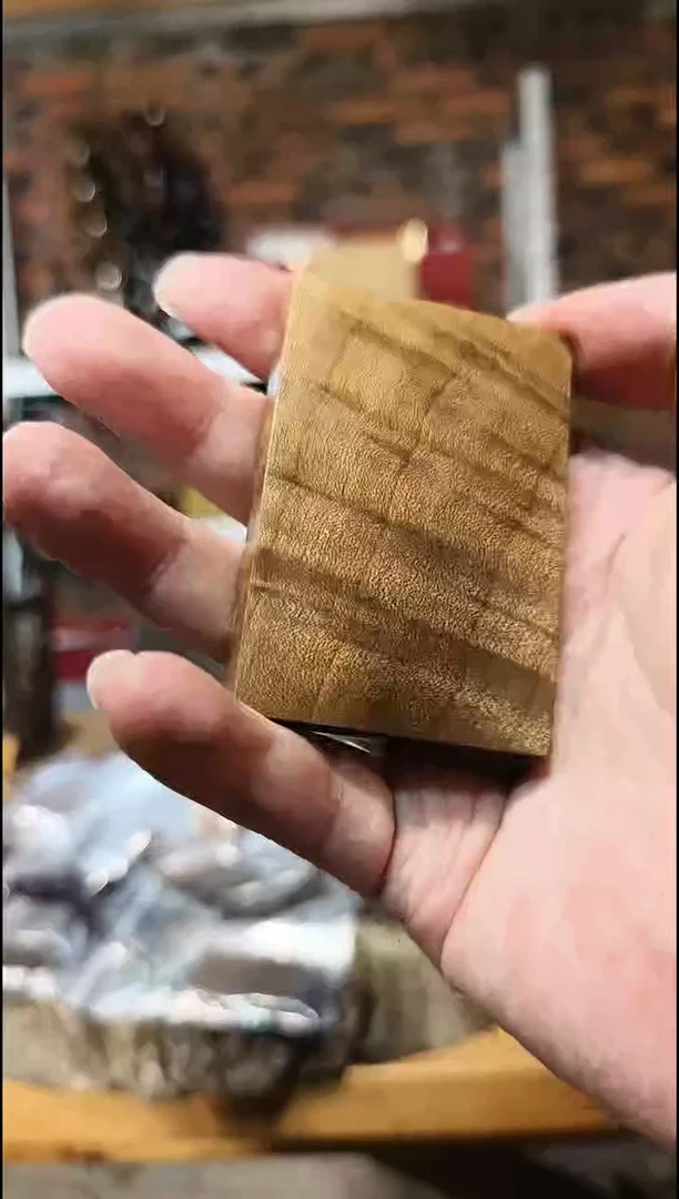 金丝楠无事牌手把件