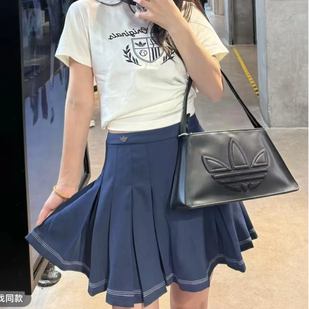 adidas/阿迪达斯女款百褶裙夏季时尚显瘦气质学院风百搭短裙RH