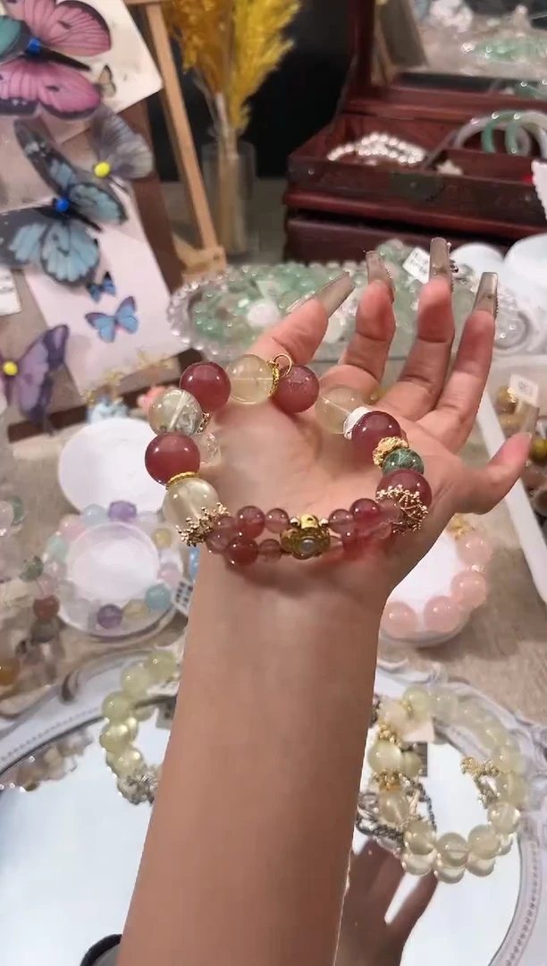 【闪购商品】水晶手链未镶嵌多样性发货颜色微差发其一