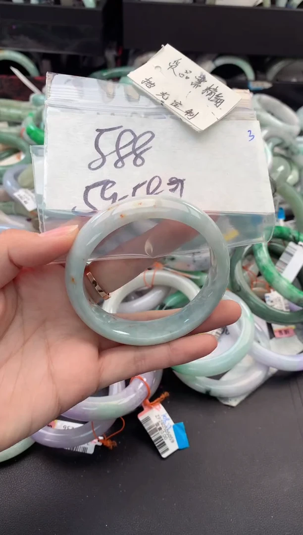 【闪购商品】定制翡翠未镶嵌毛货需精细抛光+多人