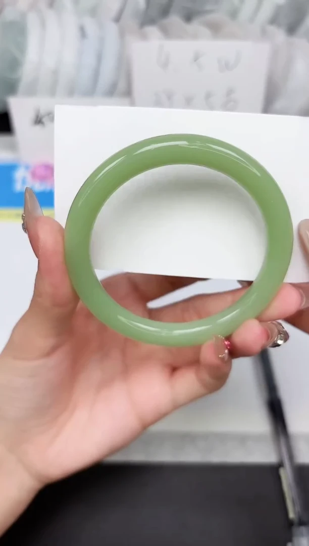 石英质玉手镯未镶嵌245-57.4