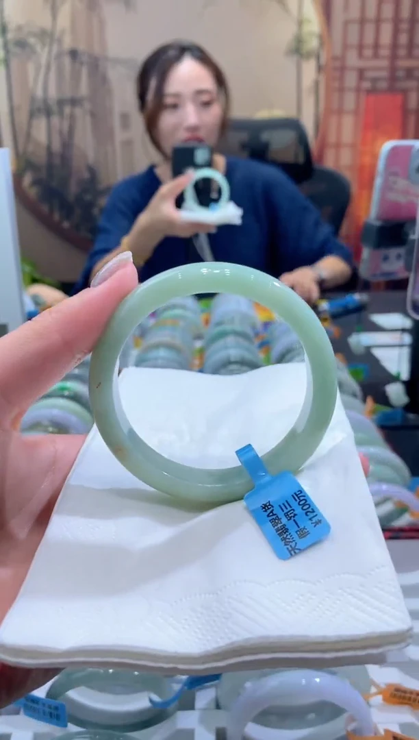 未镶嵌手镯翡翠000079689