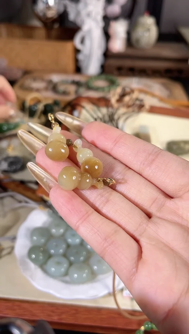 吊坠(不含链)银S925镶嵌和田玉多样性发其一