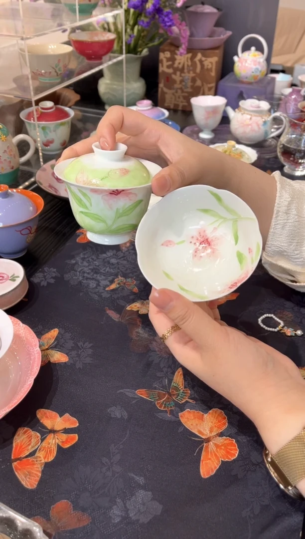 【闪购商品】盖碗+茶杯  哈哈哈哈