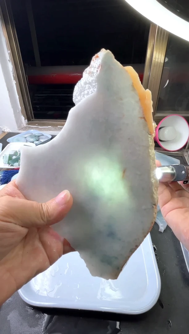 翡翠未镶嵌颈饰天然翡翠A货