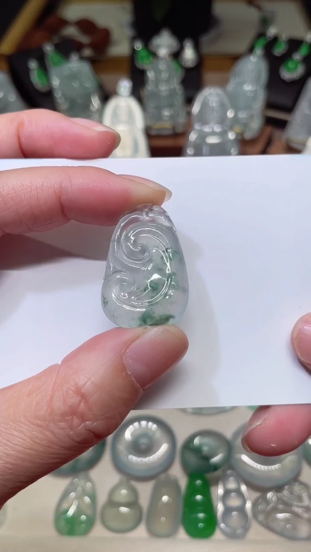 颈饰未镶嵌翡翠30.5/20/4.7