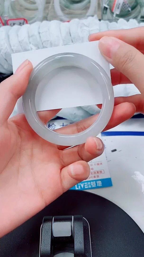 未镶嵌手镯石英质玉02-53/54