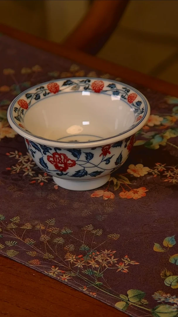 杯手工手绘杯杯很美丽