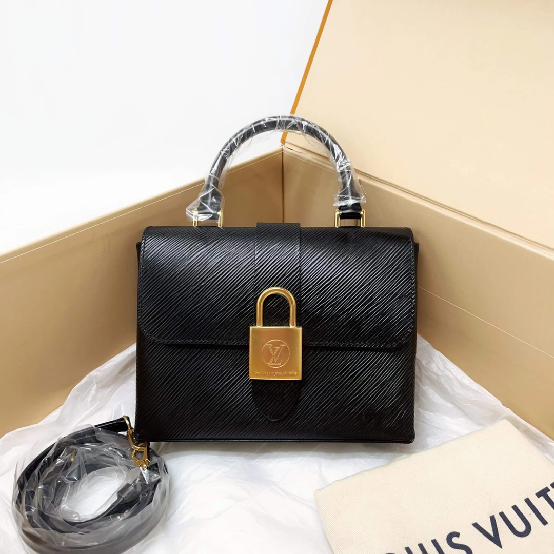 95新 LouisVuitton/路易威登 单肩包/C21/616626