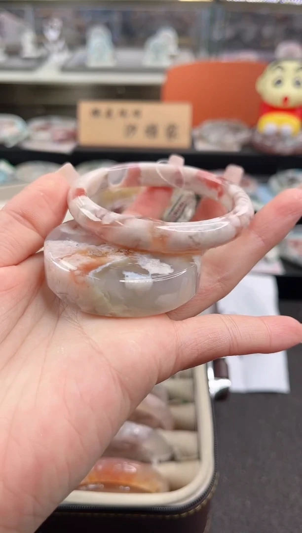 未镶嵌手镯石英质玉54圈口（赠品镯心）S910180