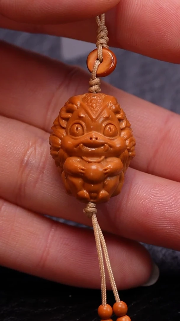 【闪购商品】橄榄核吊坠橄榄核