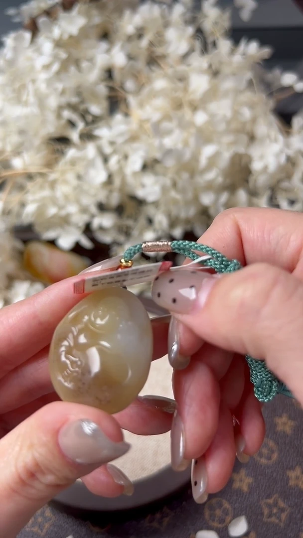 【闪购商品】和田玉吊坠(不含链)未镶嵌XYHT500196新料青花带糖佛公