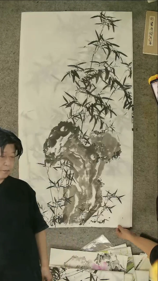 国画四尺整张  墨竹