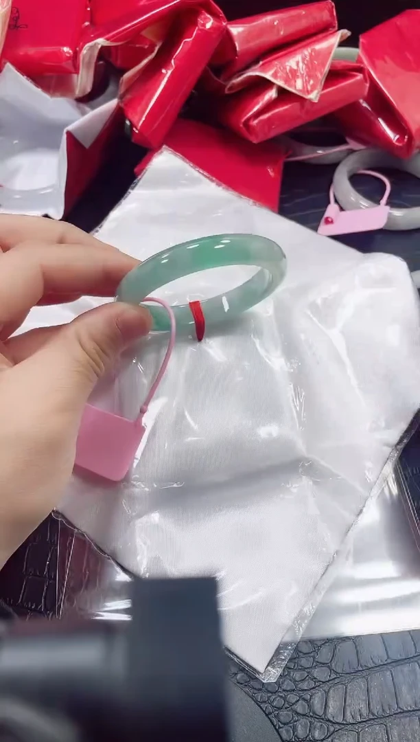 非金属无小哥195号手镯56.7圈口