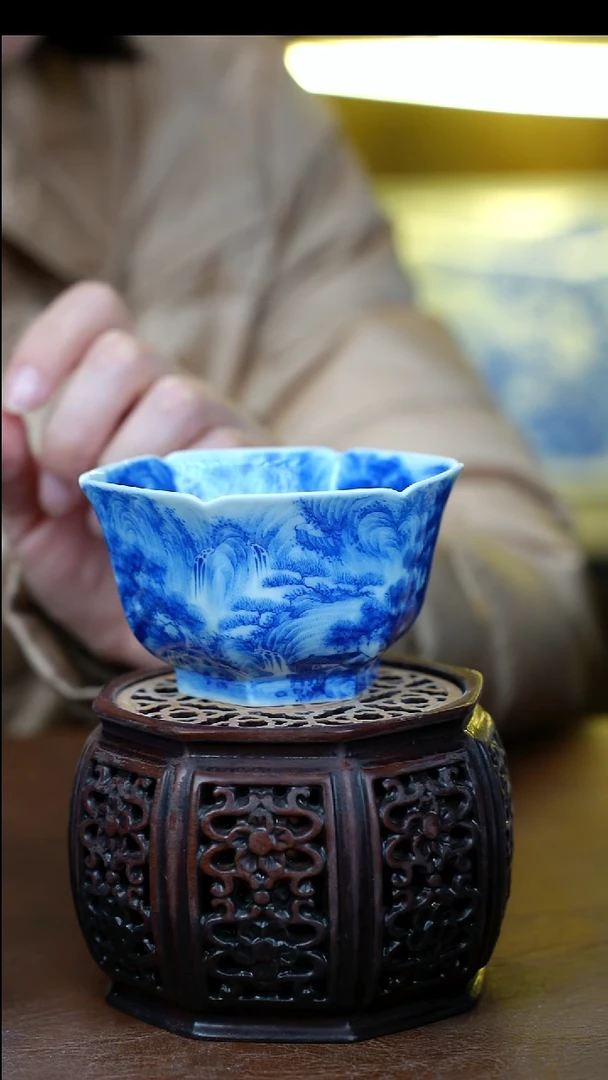 青花山水六方杯一个