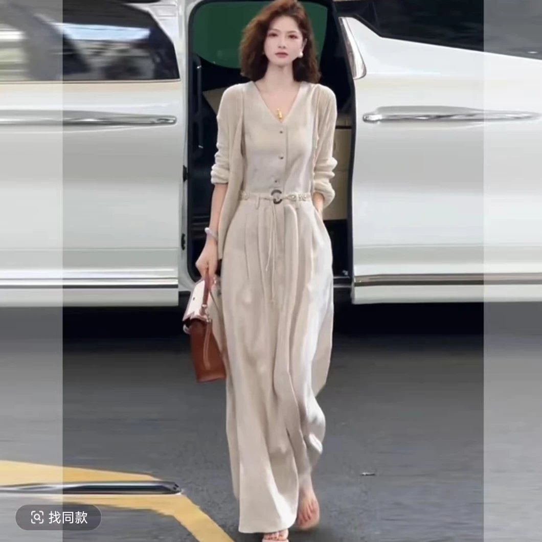 今年流行爆款气质名媛高端女神范高级感精致大方得体杏色连衣裙秋