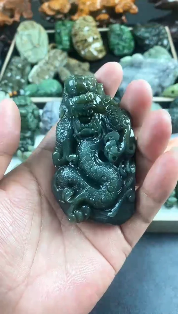 和田玉未镶嵌颈饰1